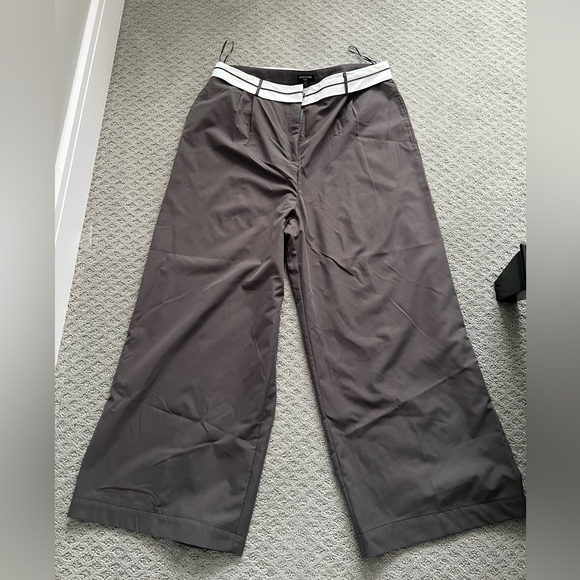 Pretty little thing wide leg pants - Picture 1 of 2